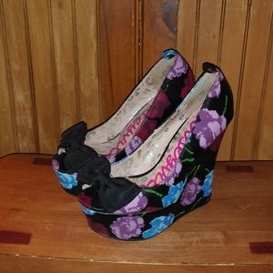 Betseyville Floral Wedges
